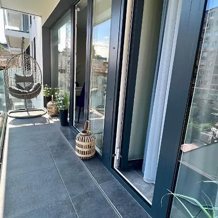 Mily Poranek - Slonce, Mewy, Doskonala Kawa Apartment Gdynia