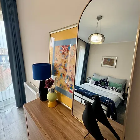 Mily Poranek - Slonce, Mewy, Doskonala Kawa